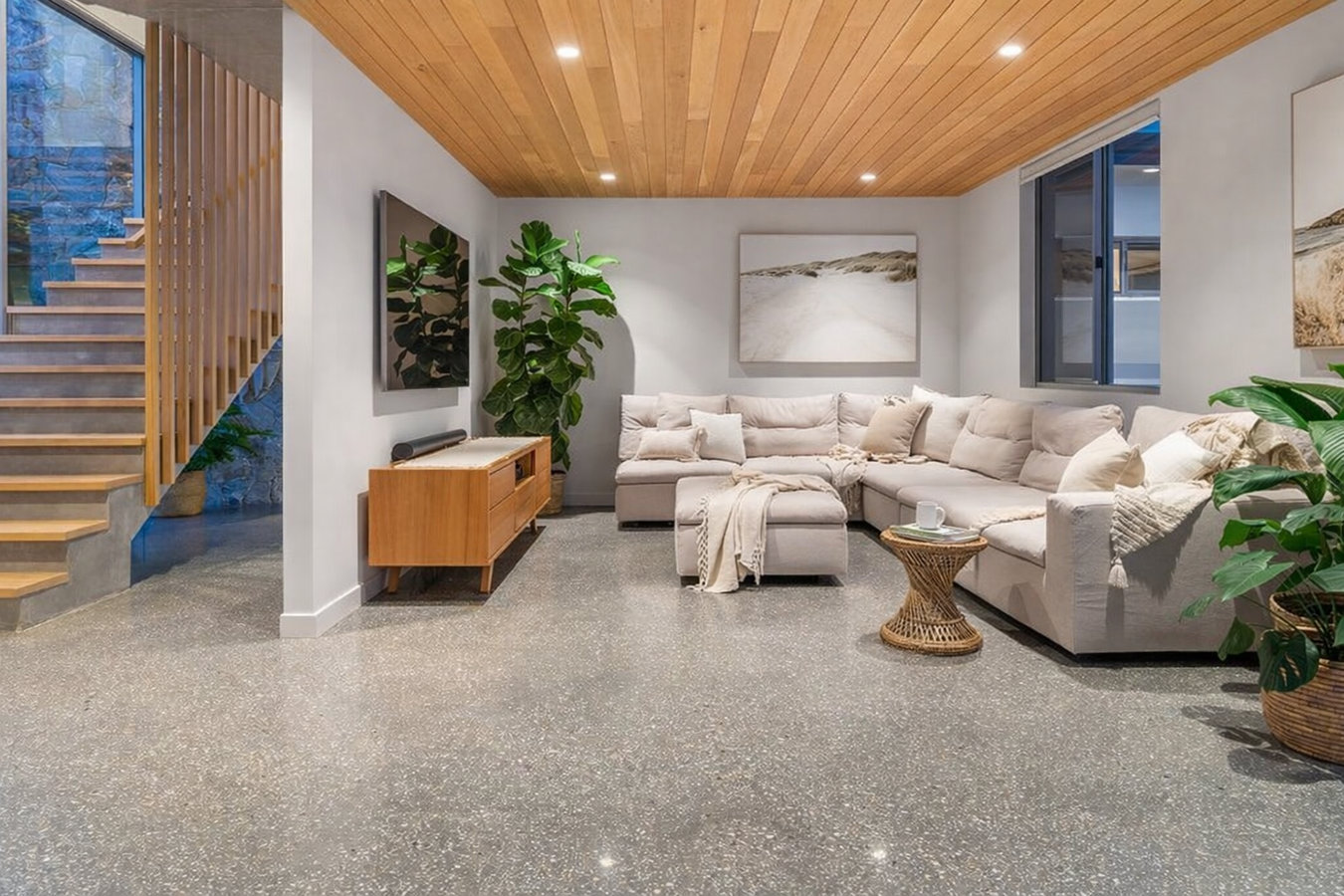 Concrete floor installation in Bryan, TX